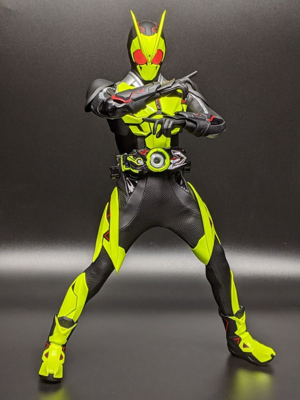 RAH GENESIS】「仮面ライダーゼロワン ライジングホッパー」レビュー