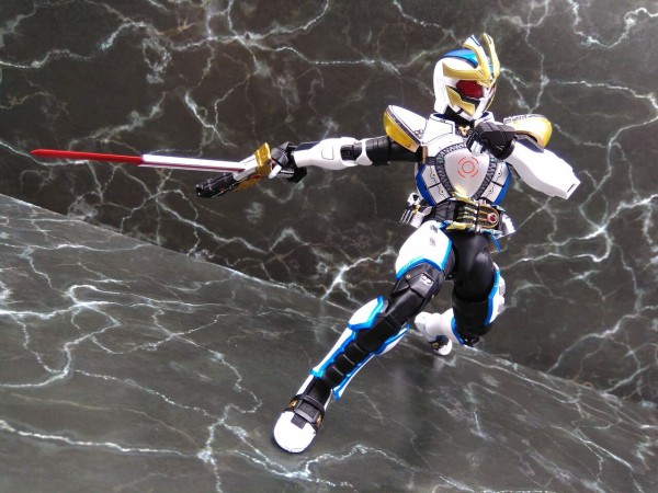 S H Figuarts 真骨彫製法 仮面ライダーイクサ セーブモード バーストモード レビュー あずきち的フィギュアレビューだべぇぇぇ