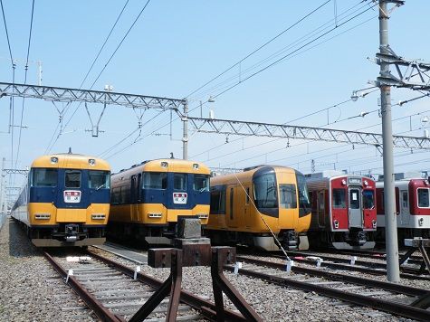 近鉄３０００系が休車状態になっていた＠高安車庫 : かぐらかり