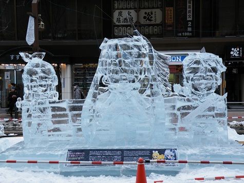 さっぽろ雪まつり2012～すすきの会場、ファミマ雪ミクラッピング店編