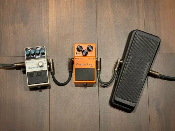 エフェクターボード考察（エレキ用） ～ワウペダルは左に置きたいっ