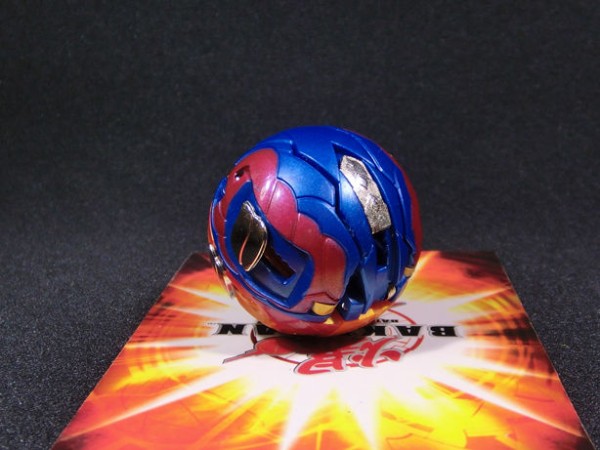 レディ瞬（ガガ）」の巻（『爆丸』「爆テク 瞬ホルス」） : べに