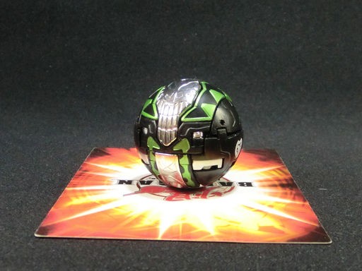 盆スカ留守」の巻（爆丸「骸（ボーン）スカルス」） : べにーの雑想魂