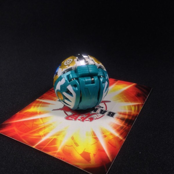 愚律賦木偶機」の巻（『爆丸 グリフデッキ』） : べにーの雑想魂