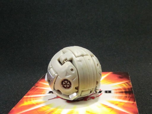 爆丸 海外 外爆丸」の巻（海外版『爆丸』「WOLFURIO」「TAYLEAN」） : べにーの雑想魂