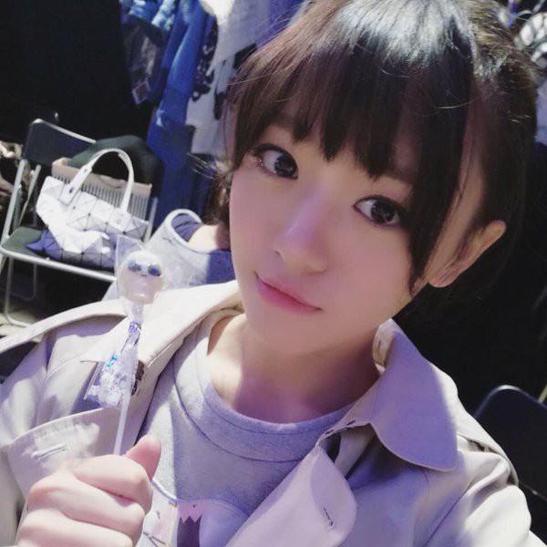 万丽娜 ショタ顔 娜娜ちゃんブログ