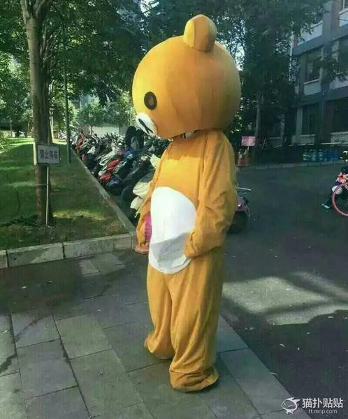 中国 リラックマの着ぐるみを着て彼女にサプライズをしようとした結果 7時間待っても彼女は現れずwww ネクスト速報