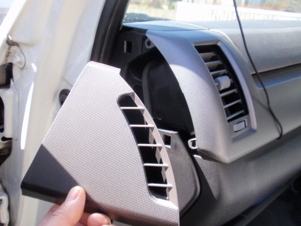 ハイエース快適化計画実施 ｔｆメッツガー参上