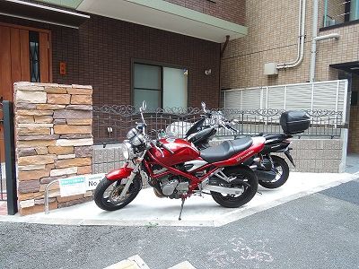 東京ディズニーリゾートのバイク駐車場 バイクの駐車場について