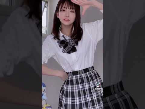 jk ぽろり 制服 水卜さくら】制服美少女のシャツから巨乳おっぱいポロリ！透け ...