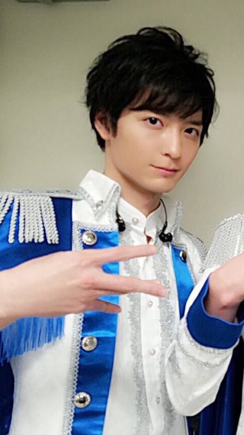 声優 梅原裕一郎 入院 休業にファン キルヒアイスはどうなるんだー 見てみて とぴっくす 声優 梅原裕一郎 入院 休業にファン キルヒアイスはどうなるんだー 見てみて とぴっくす
