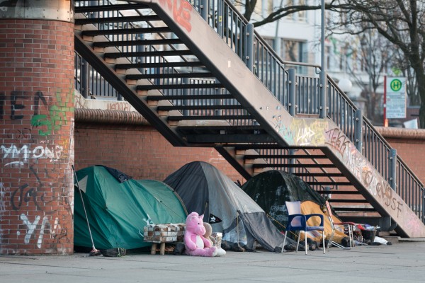 2030年までにホームレス問題解消」に取り組むドイツ政府：住宅・都市