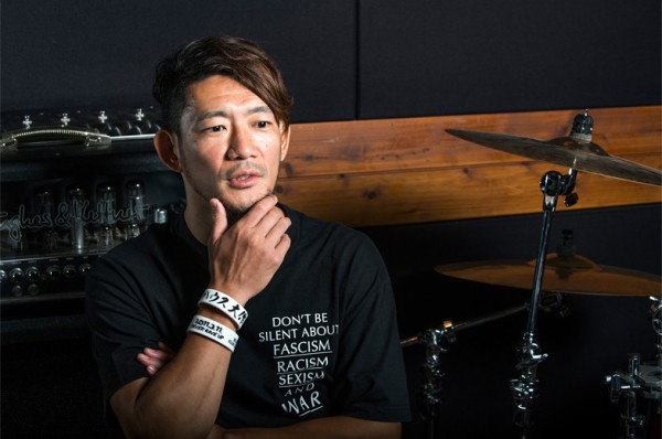 Brahmanボーカル Toshi Lowが語る ビッグイシュー 震災 音楽と社会 Big Issue Online