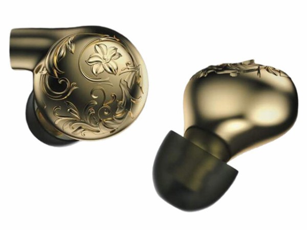 IKKO Musikv OH7」 底から来る低域と艶があり伸びやかな中高域。広大な