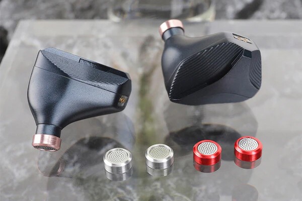 【最終値下げ】Hidiz MP145とCCA Rhapsody Hidizs MP145」 独自「FAST」14.5mm平面駆動ドライバー搭載