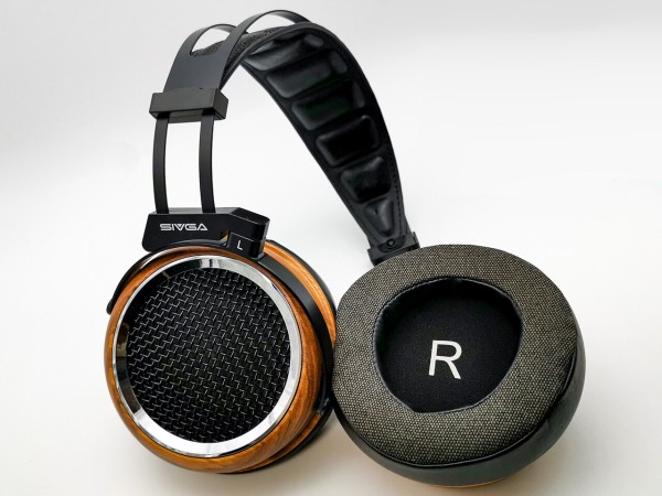 Sivga Phoenix」 ウッドハウジングにニュートラルで心地よいリスニング