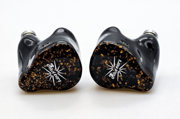 Kiwi Ears Astral」 入念な調整による1DD+6BA構成。グルーヴ感の