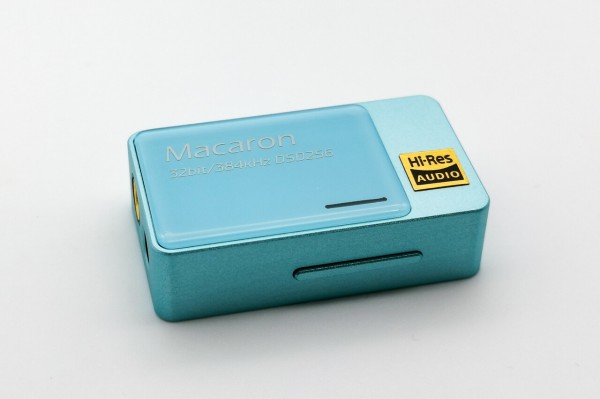 iBasso Jr. Macaron」 ポップなカラバリながら仕様は本格派。デュアル