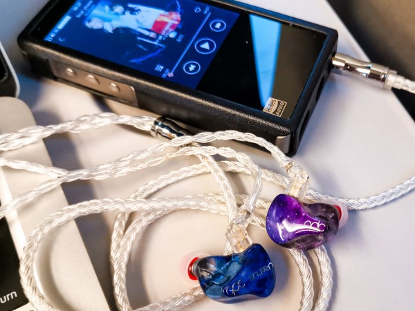 qdc Uranus」 圧倒的な美しさとバランスが良く心地良いサウンド。3万円
