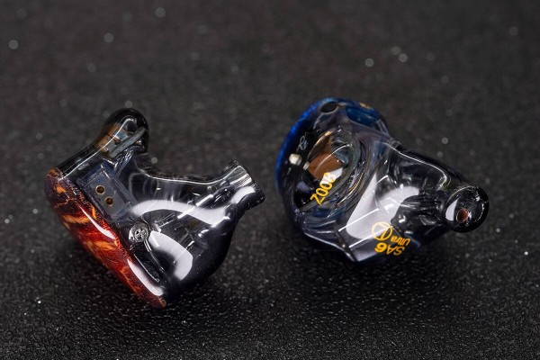 イヤホン DUNU studio SA6 DUNU x Z Reviews SA6 Ultra」 599ドル限定300個が即完売！？ 高