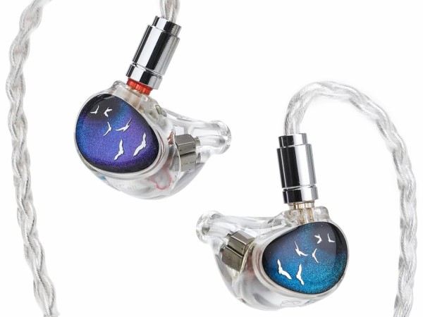 kinera Celest Phoenix Call 中華イヤホン 付属品完備 新製品情報》 「Kinera Celest PhoenixCall」 1DD+2BA+2FPD(マイクロ