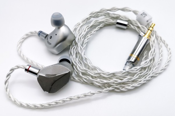 Hidizs MP145」 独自「FAST」14.5mm平面駆動ドライバー搭載