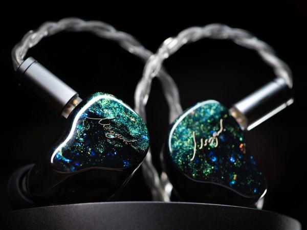 XENNS Mangird Top」 Knowles&Sonion製BAとベリリウムコート