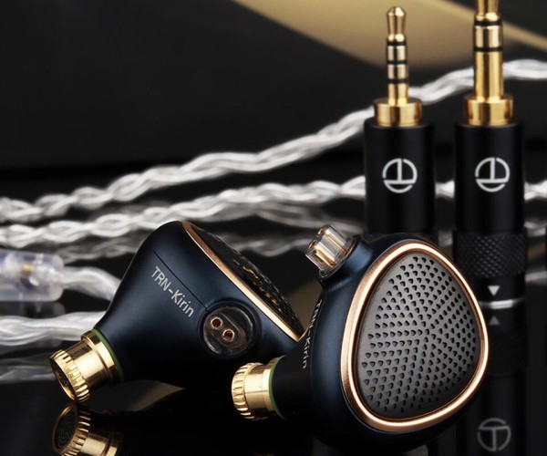 ☆TRN Kirin 麒麟 平面駆動ドライバー搭載モデル 視聴のみ新同品☆ Trn Kirinレビュー ※TiNHiFi P1 との比較含む - みぃねこの備忘録