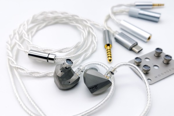 水月雨　MOONDROP Kadenz イヤホン 棚からレビュー】 水月雨「Moondrop Kadenz」 さらに進化した技術で