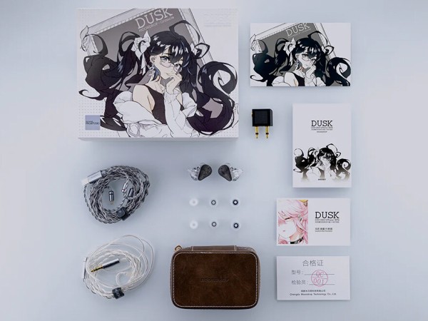 棚からレビュー】 「MOONDROP x Crinacle DUSK」 クールな外観に2DD+