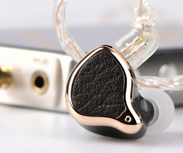 TFZ T2 PRO」 定番人気モデルがより幅広く使いやすいサウンドに