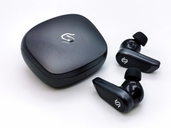 EDIFIER「STAX SPIRIT S10」 12mm平面磁界ドライバーを搭載し