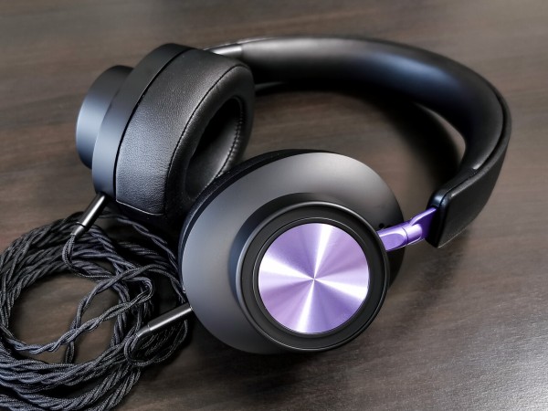 Kiwi Ears x Z Reviews: Serene」 平面駆動ドライバーを搭載しつつ密閉