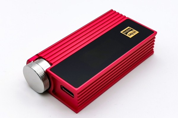 iBasso Audio Nunchaku」ドングル型でJAN6418真空管をデュアル