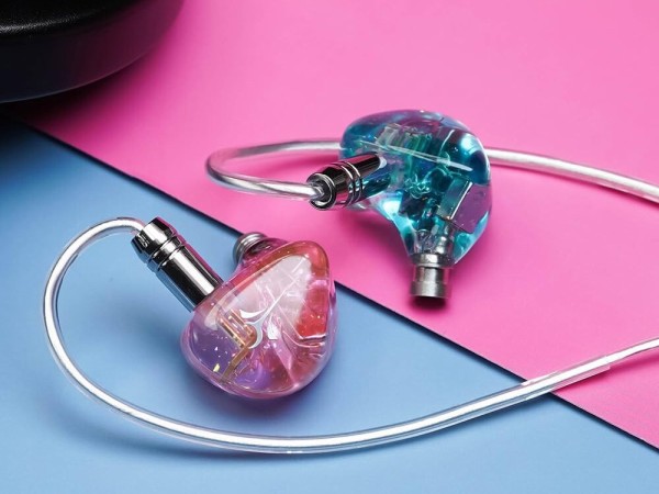 ★新品同様,超美品★ SeeAudio YUME Ⅳ SeeAudio Yume IV」 伝統的シリーズが装いも傾向も一新。実は各