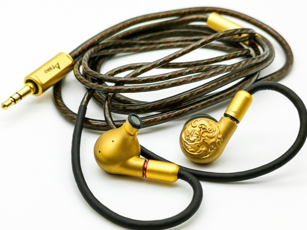 IKKO Musikv OH7」 底から来る低域と艶があり伸びやかな中高域