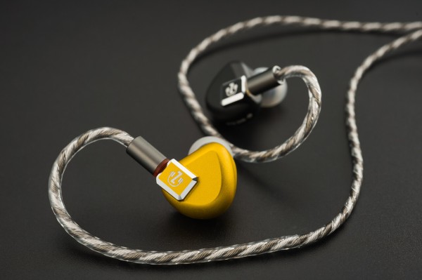 新製品情報》 「LETSHUOER Z12 Gold Edition」 大好評完売の「Z12」の