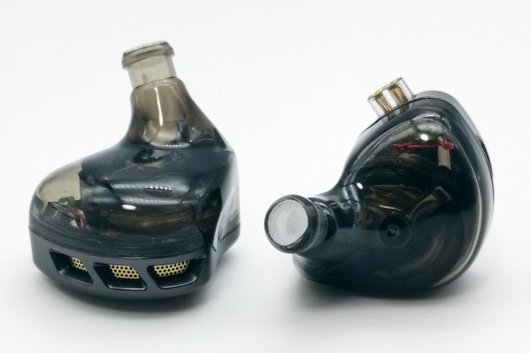 KZ ZNA」 12mm 二重磁気回路ダイナミックドライバー搭載の1BA+