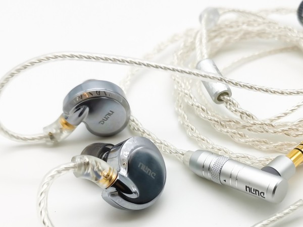 イヤホン DUNU FALCON PRO SILVER DUNU FALCON PRO」 美しいシェルデザインと聴きやすく滑らかな