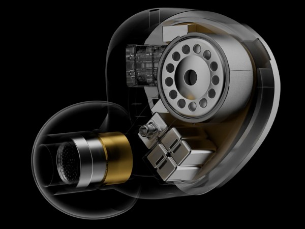 NICEHCK NX8Ti Limited Edition」 チタン合金フェイスと様々な