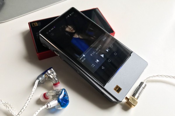 ポータブルプレーヤー Fiio X7 Mark II Mk2 DAP Fiio X7 Mark II review: You can swap out the amplifier in