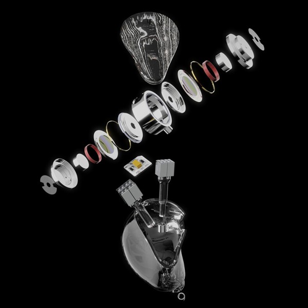 棚からレビュー】 水月雨「MOONDROP DARK SABER」 8BA+2DD構成で