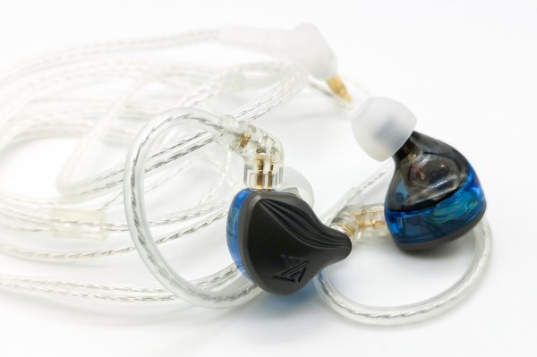 KZ ZEX」 もうひとつの静電(EST)ドライバー搭載20ドル級モデル