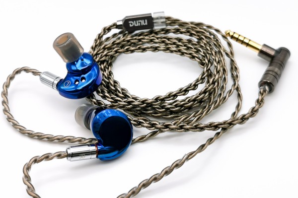 DUNU Falcon Ultra」 上位機種を超える高性能ドライバーを搭載、新たな