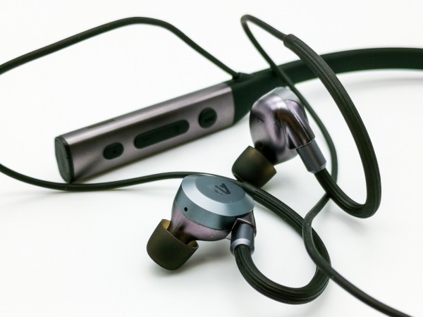 Ausounds AU-Flex ANC」 驚くほど完成度の高いサウンド。平面