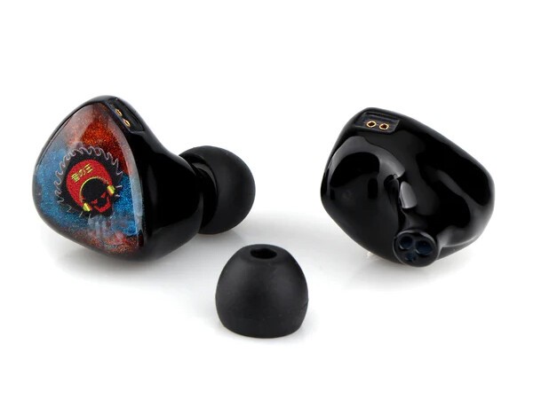 Kinera Nanna 2.1 Z-Tune Edition」 Sonion製EST&BA搭載の 2EST+