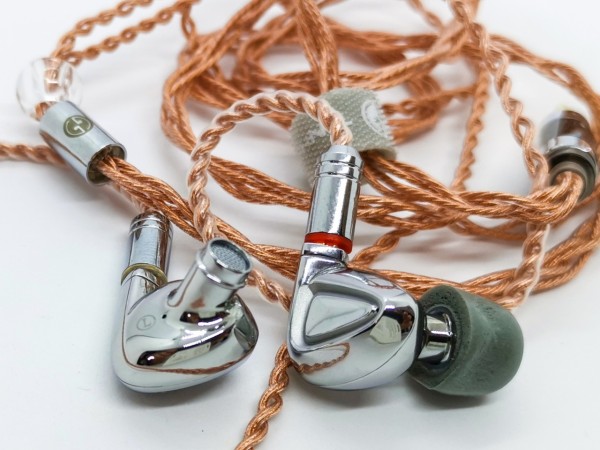 TIN HIFI P1」 平面磁気ドライバー採用による高精細サウンドを定評ある