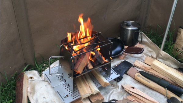 激安！ソロ薪グリル UNIFLAME（ユニフレーム） BBQ・七輪・焚火台 薪グリルsolo