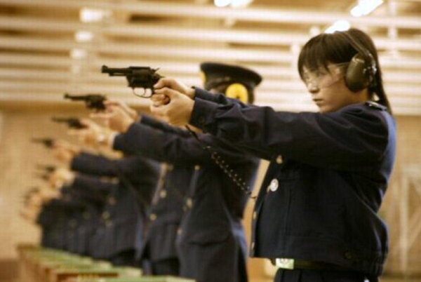 日本の警察官用拳銃 ニューナンブm60とは Gun Geek