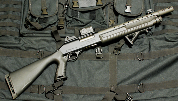 イタリアのファバーム社が開発したポンプアクション式ショットガン Sdassとは Gun Geek
